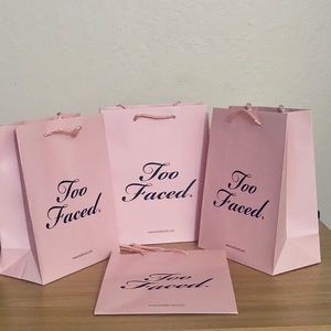 4x Too Faced Gift Bag